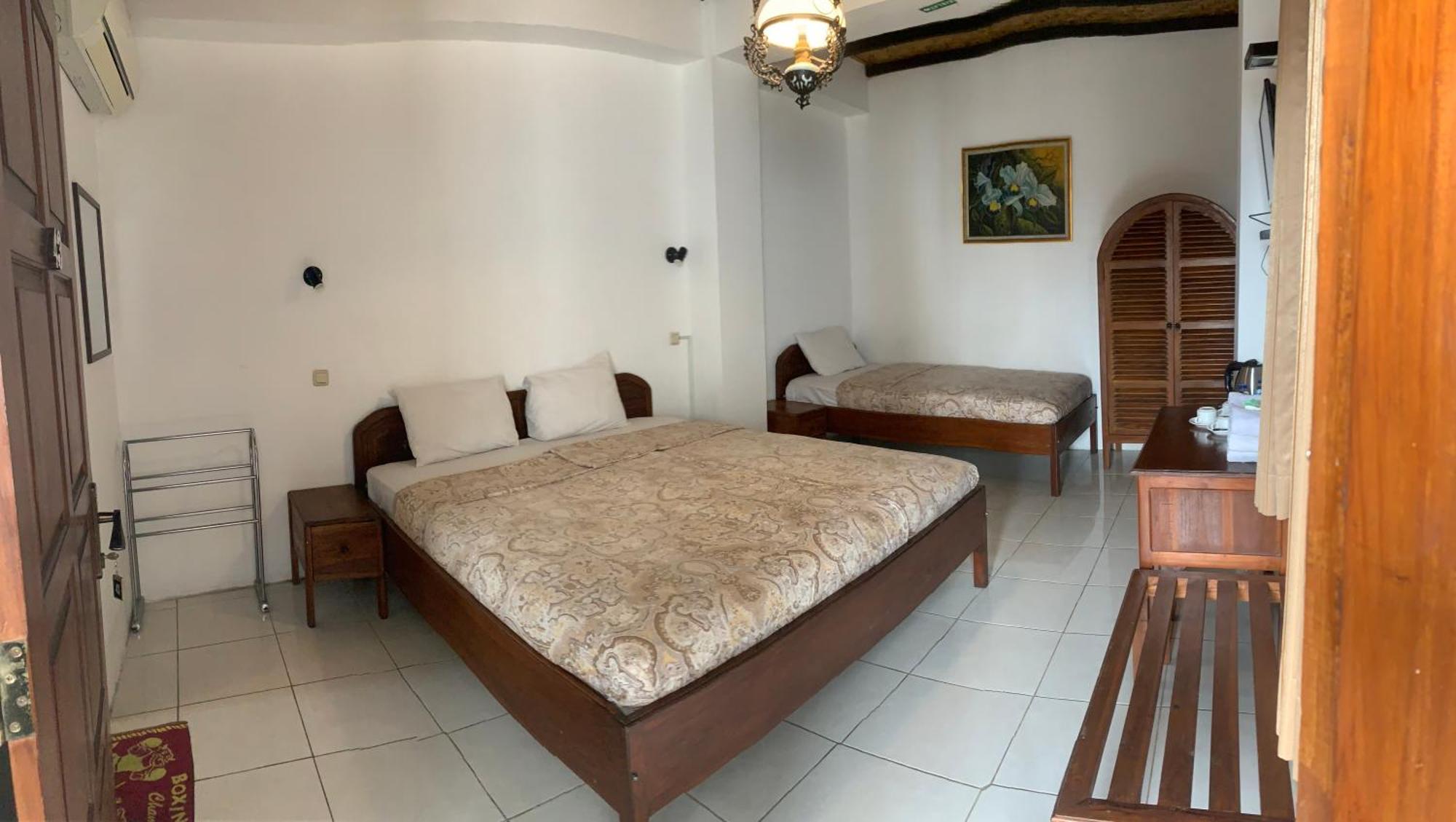 Bladok Hotel&Restaurant Yogyakarta Exterior foto