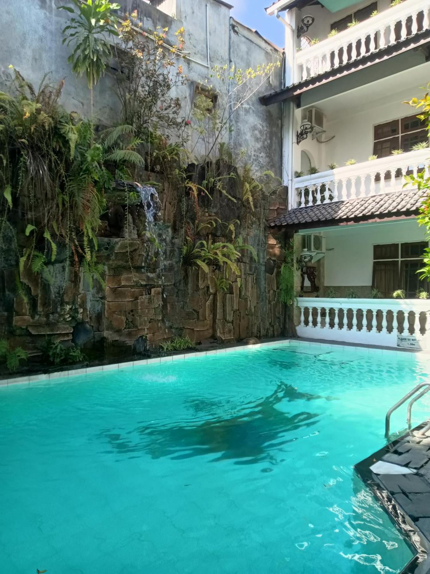 Bladok Hotel&Restaurant Yogyakarta Exterior foto