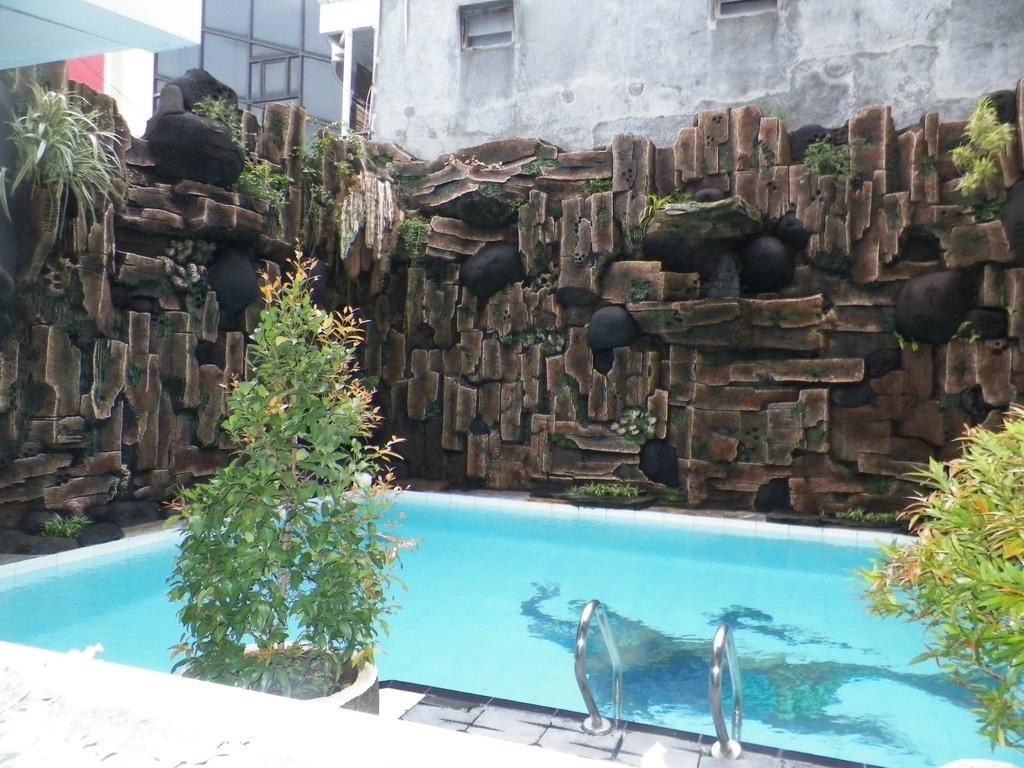 Bladok Hotel&Restaurant Yogyakarta Exterior foto