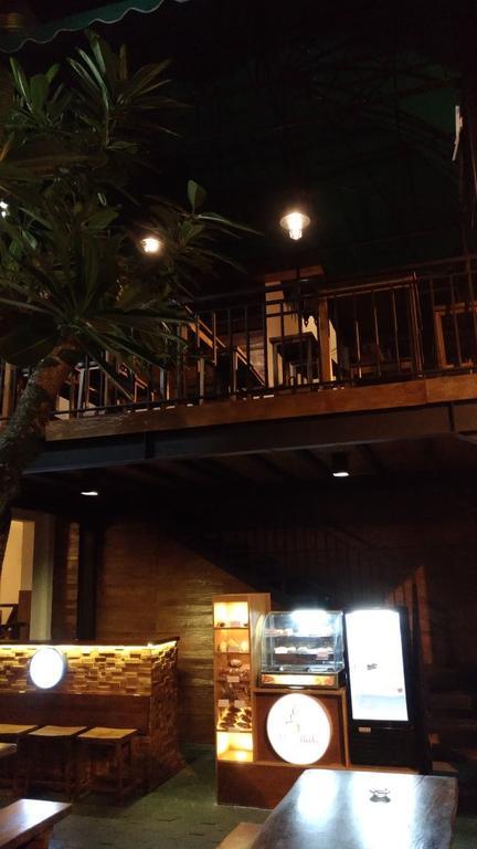 Bladok Hotel&Restaurant Yogyakarta Exterior foto